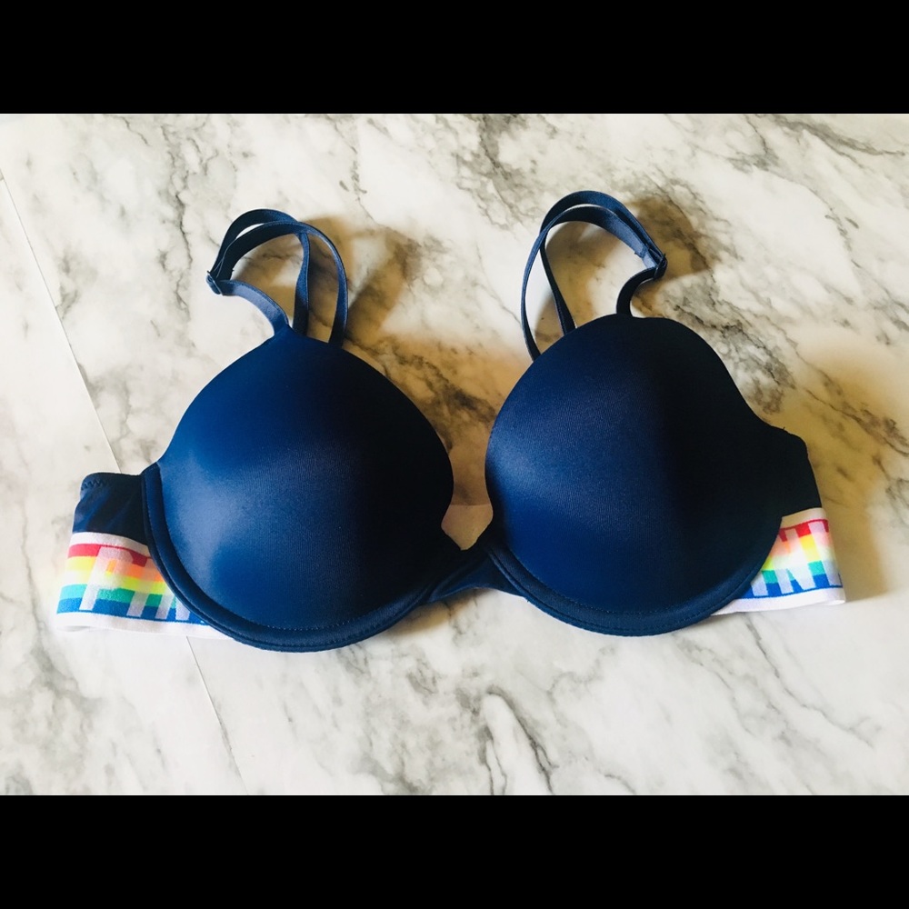 VS Pink bra NWOT 32B
